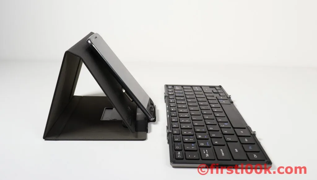 Plugable BT Keyboard Side View