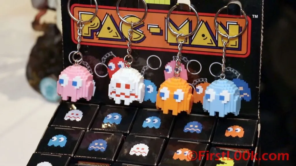 Pure Arts Pacman keychain