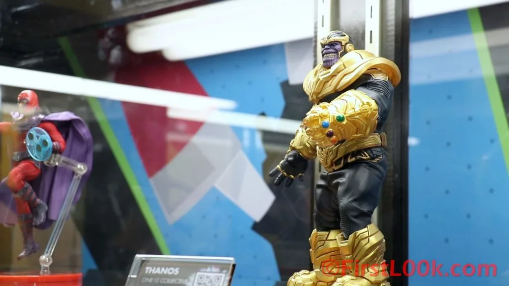 Mezco One-12 Collective