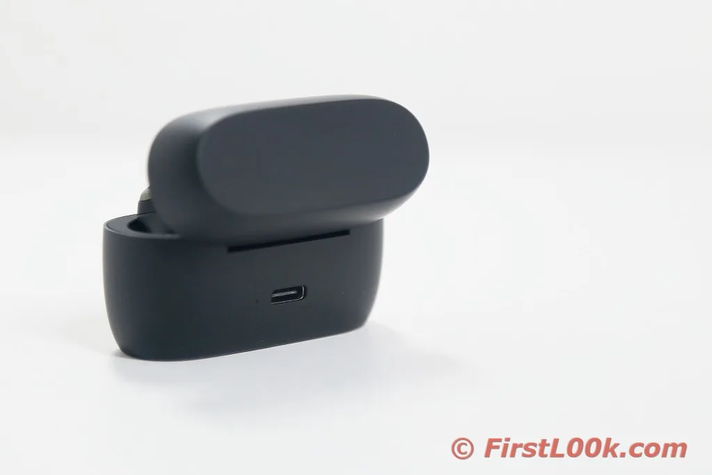 Jabra 75t Case Usb-C port