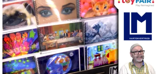 LM Kartenvertrieb's lenticular products